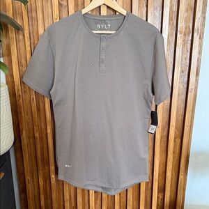 BYLT Drop Cut Lux S/S Henley in Taupe. Size S NWT polka dot